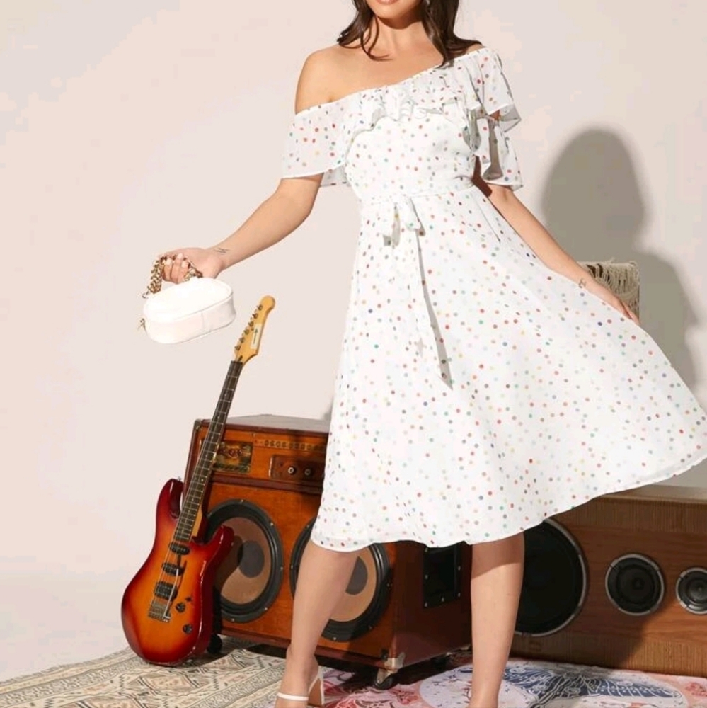 Asymmetrical Pola Dot Chiffon Dress